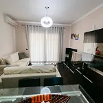 Lux Vlorë